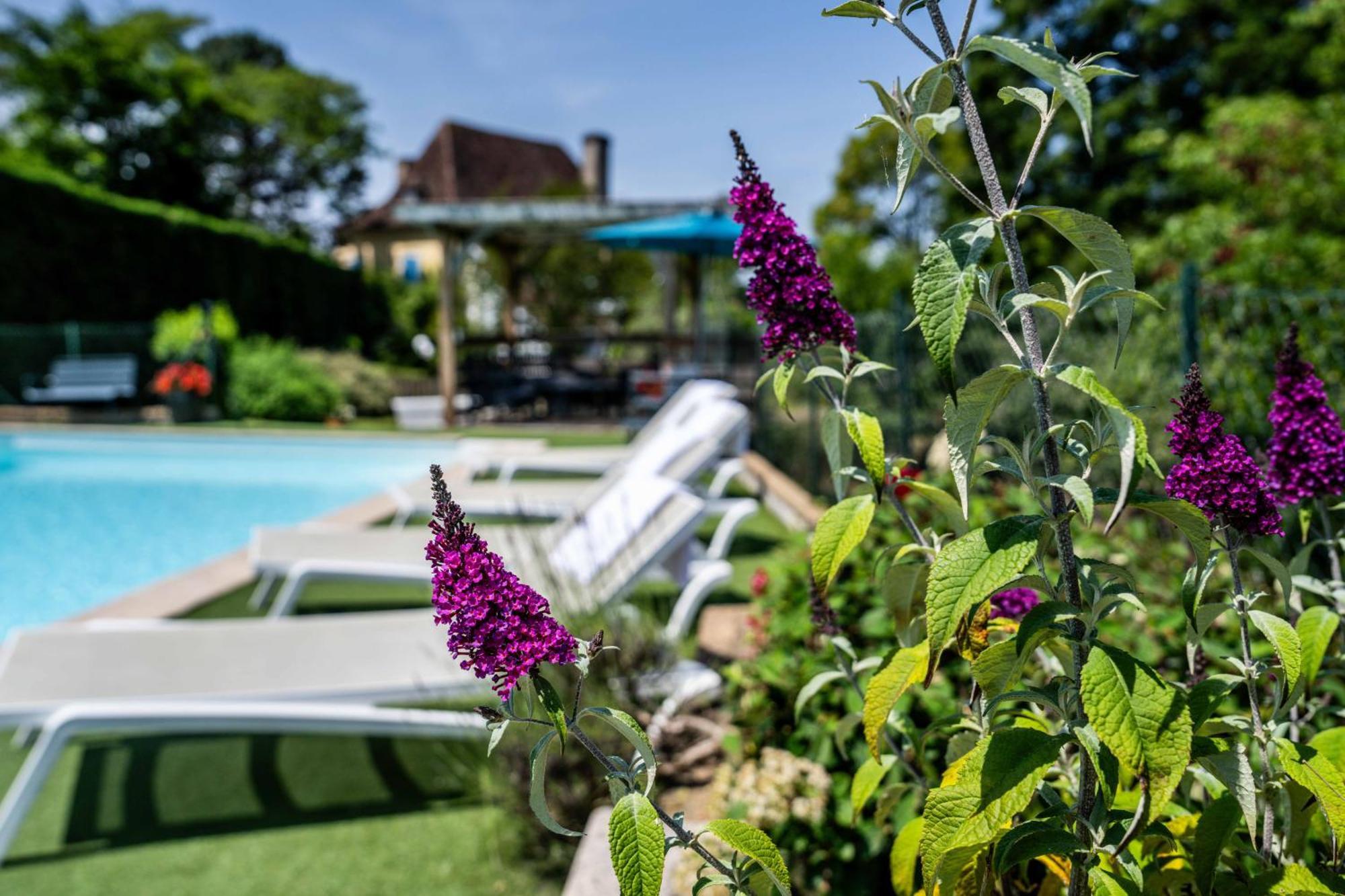Logis Auberge Du Relais - Hotel & Restaurant Berenx Екстериор снимка