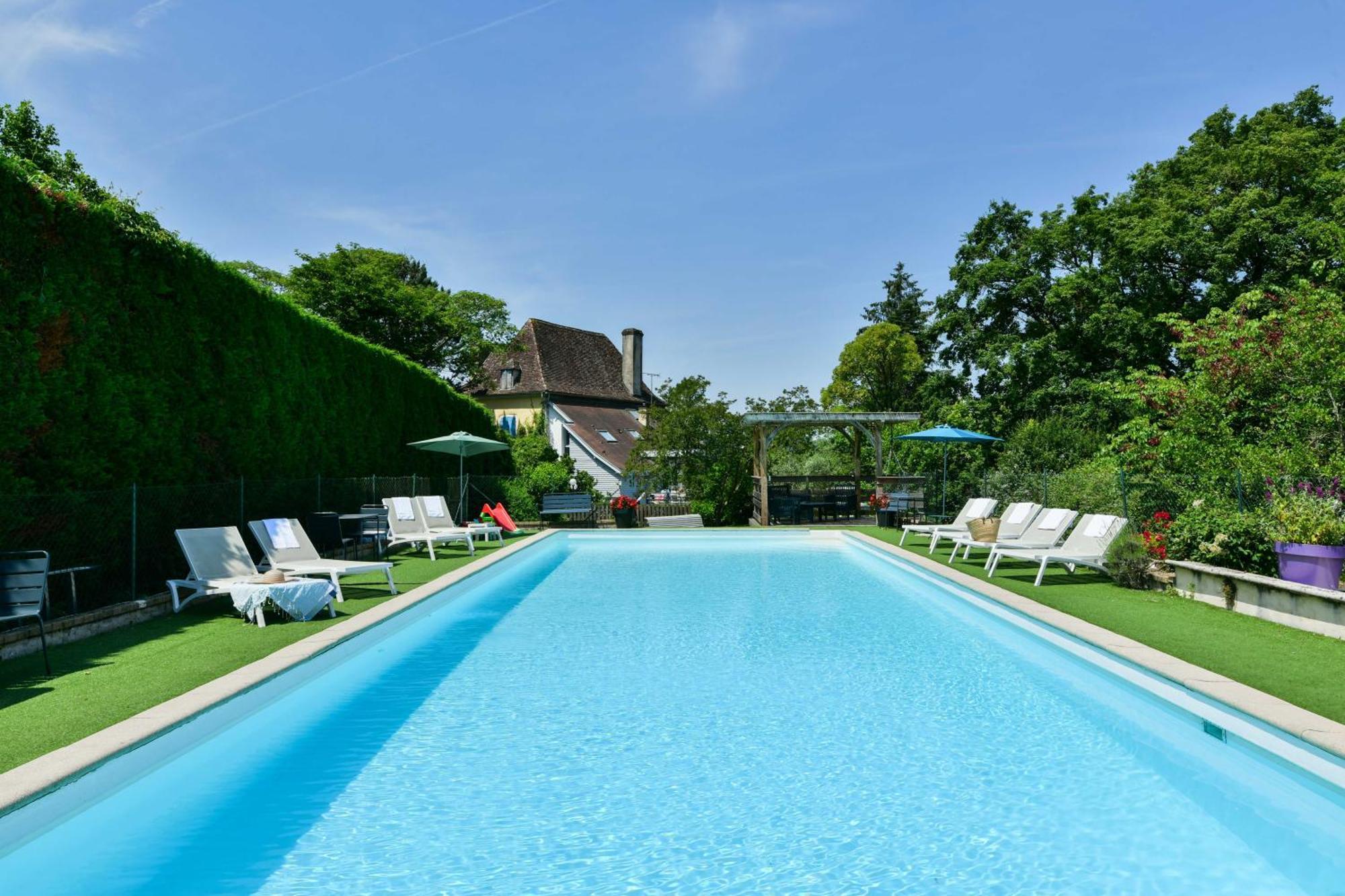 Logis Auberge Du Relais - Hotel & Restaurant Berenx Екстериор снимка