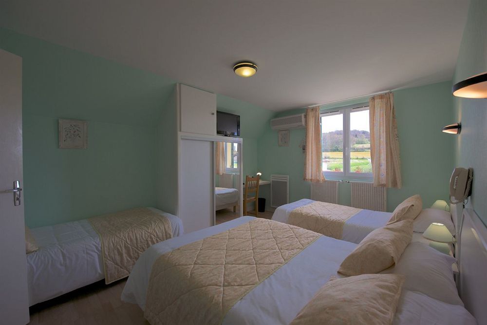 Logis Auberge Du Relais - Hotel & Restaurant Berenx Екстериор снимка